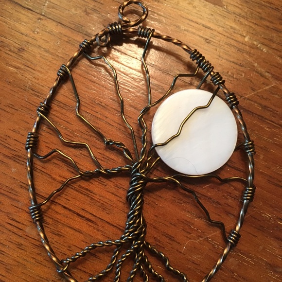 Handmade tree of life pendants - Picture 5 of 8